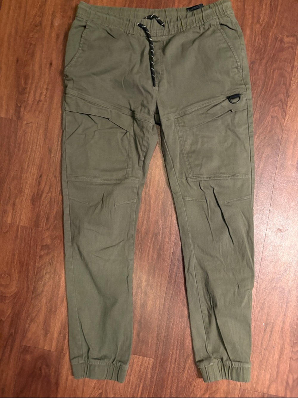 Men's Olive Cargo Jogger Pants - Casual Utility Style